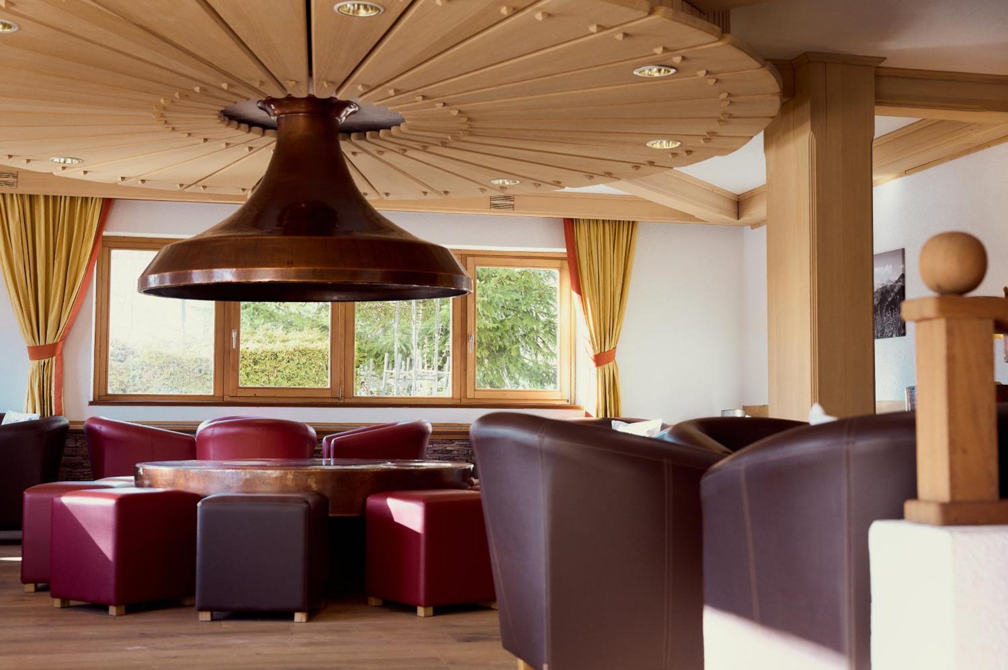 Parkhotel Kirchberg Кирхберг Экстерьер фото