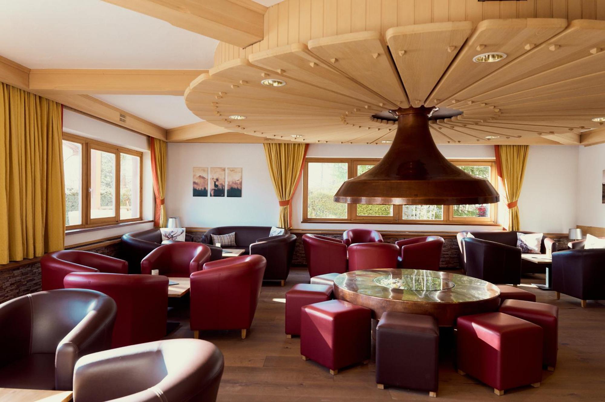Parkhotel Kirchberg Кирхберг Экстерьер фото